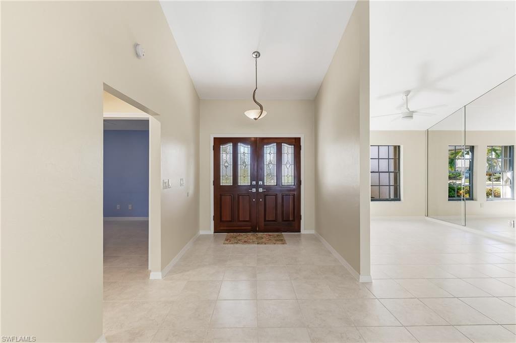 8873 Banyan Cove CIR