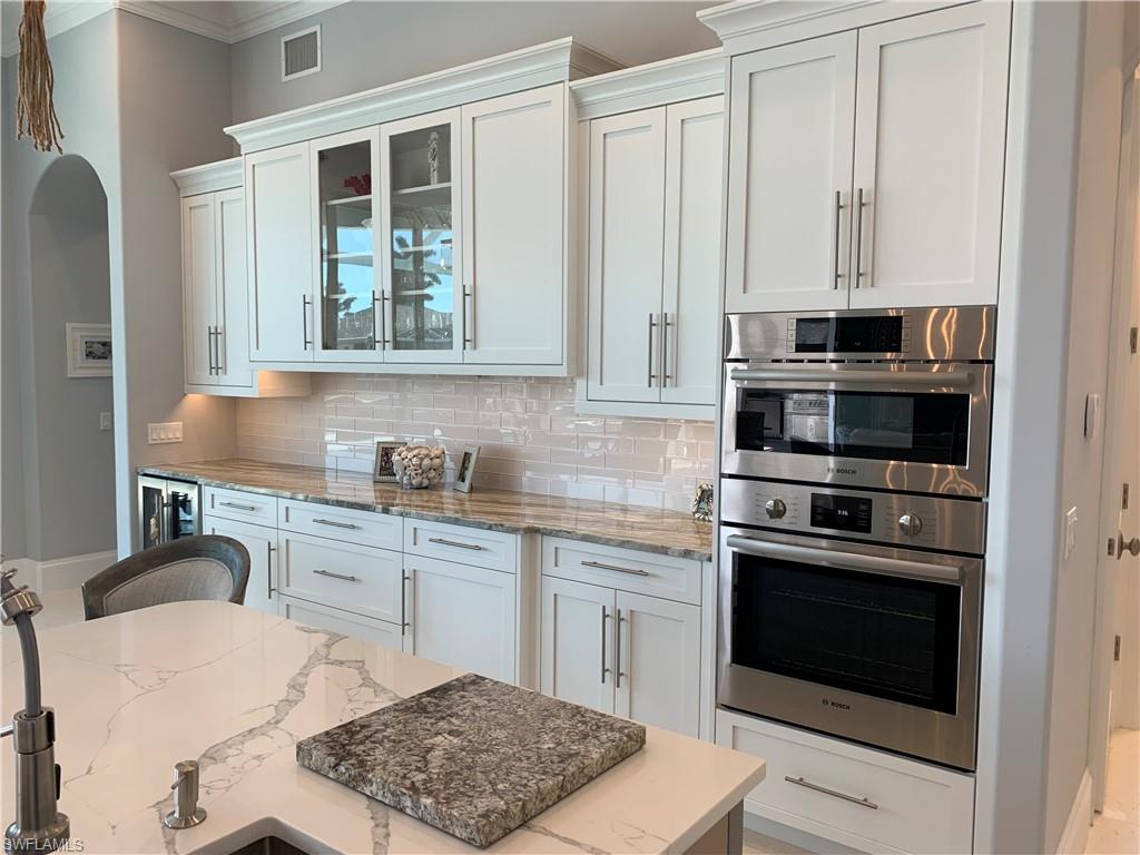 MARCO BEACH - Residential