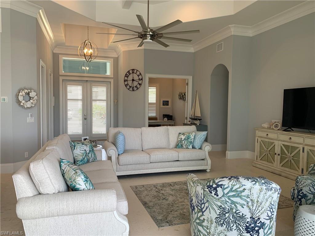 MARCO BEACH - Residential