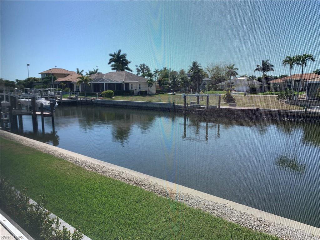 MARCO BEACH - Residential