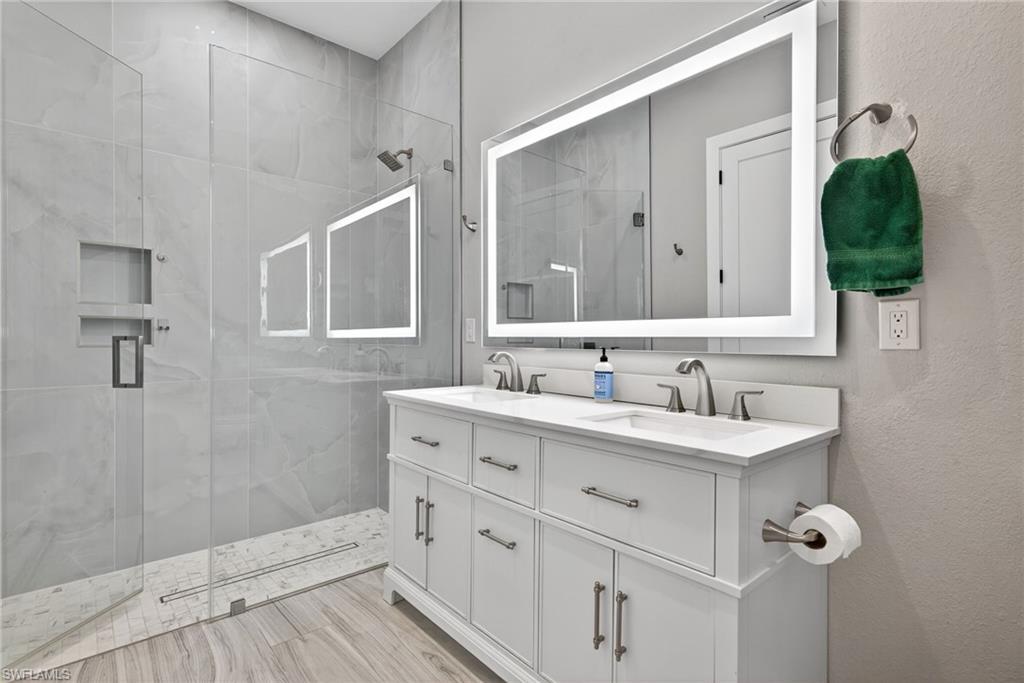 ROSEMARY PARK - Residential