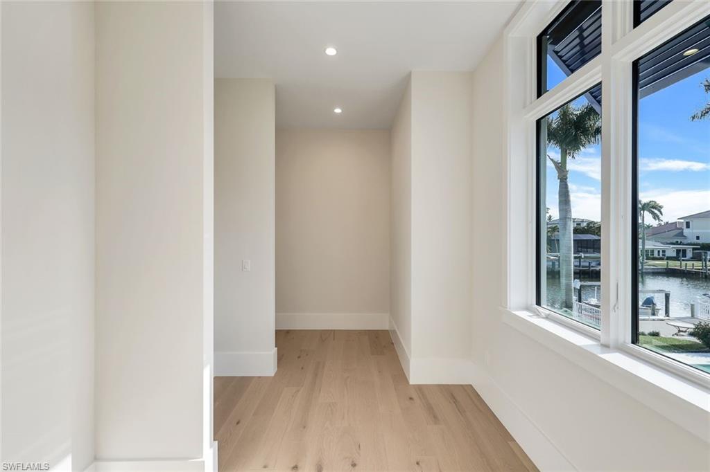 CONNERS - Residential