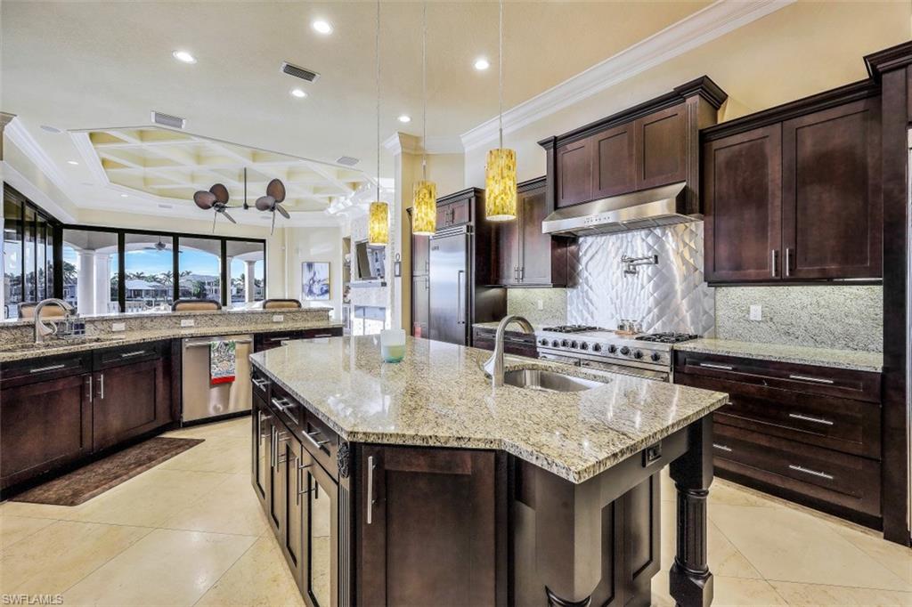 MARCO ISLAND - Residential