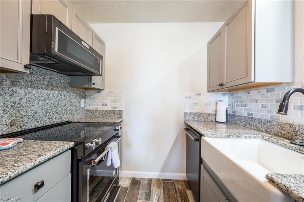 ABACO BAY - Residential Lease