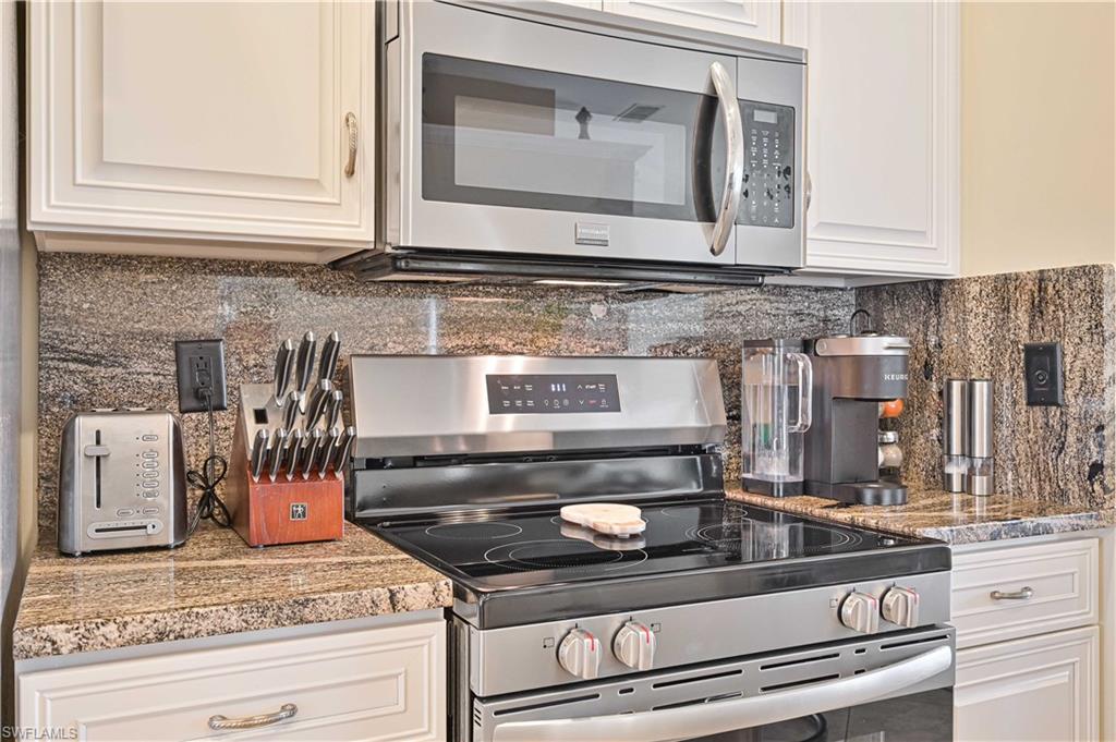 STONEYBROOK - Residential