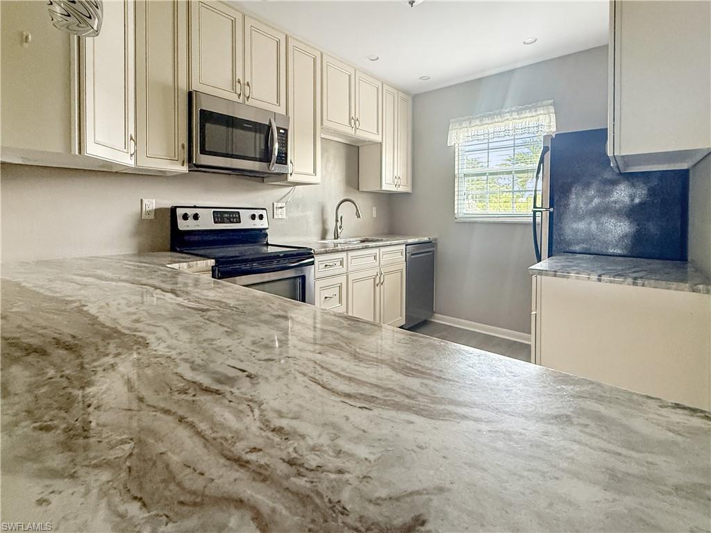 MYERLEE GOLFSIDE EAST CONDO - Residential