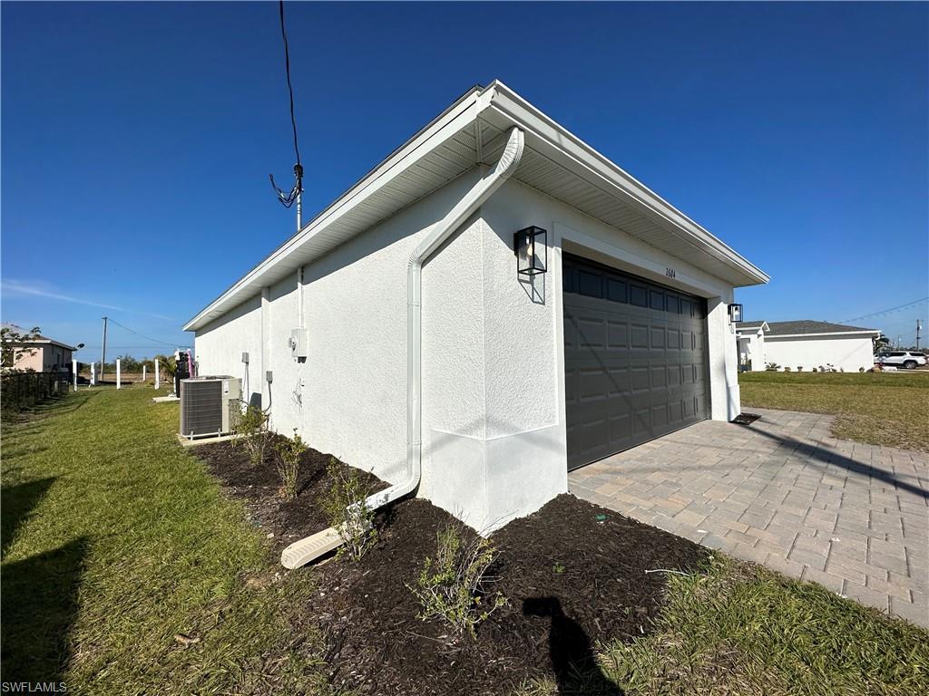 CAPE CORAL - Residential Lease