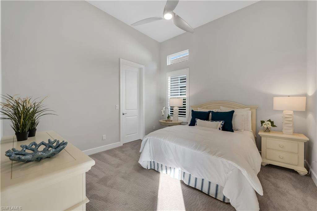 ESPLANADE LAKE CLUB - Residential