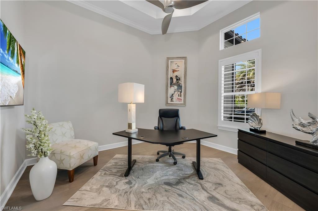 ESPLANADE LAKE CLUB - Residential