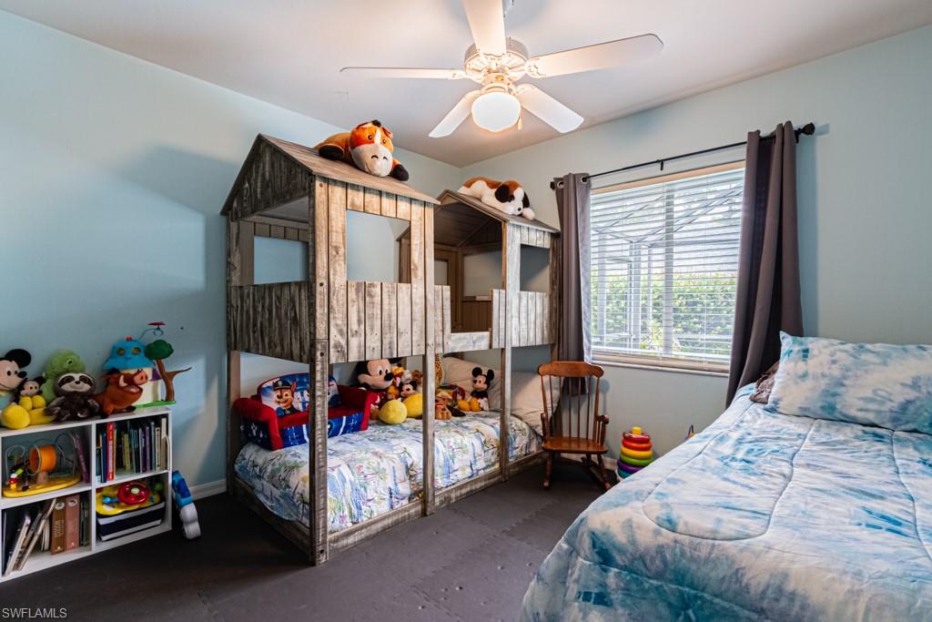 WILLOUGHBY ACRES - Residential