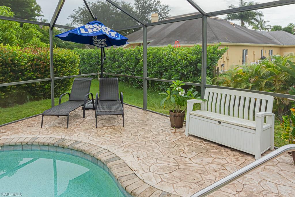 WILLOUGHBY ACRES - Residential