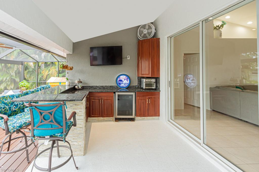 WILLOUGHBY ACRES - Residential