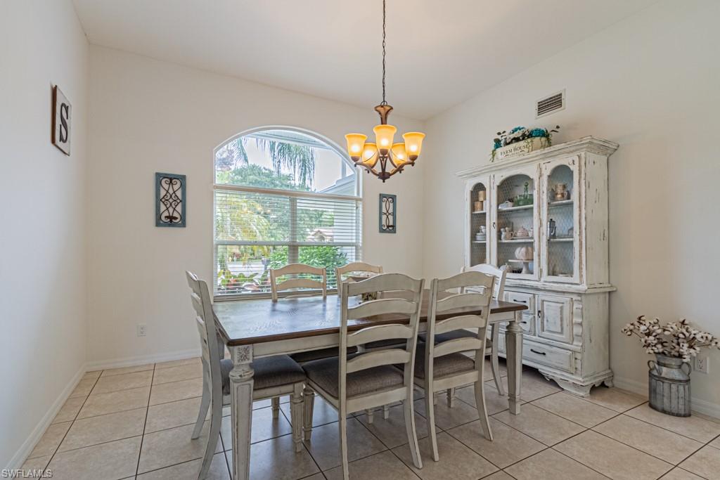 WILLOUGHBY ACRES - Residential