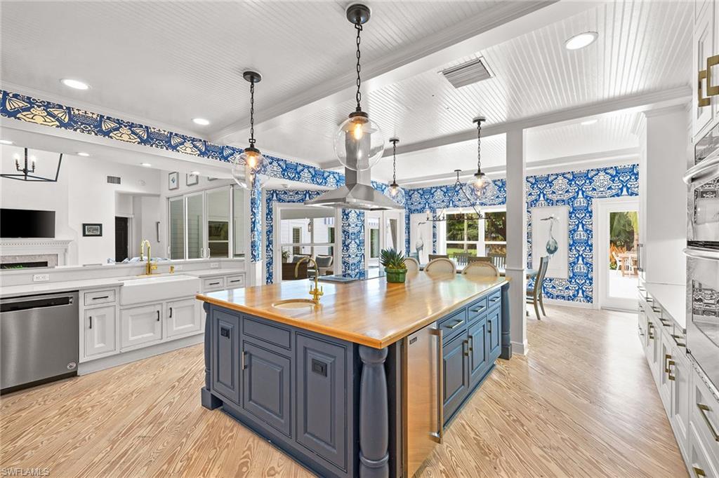 PINE RIDGE - Residential