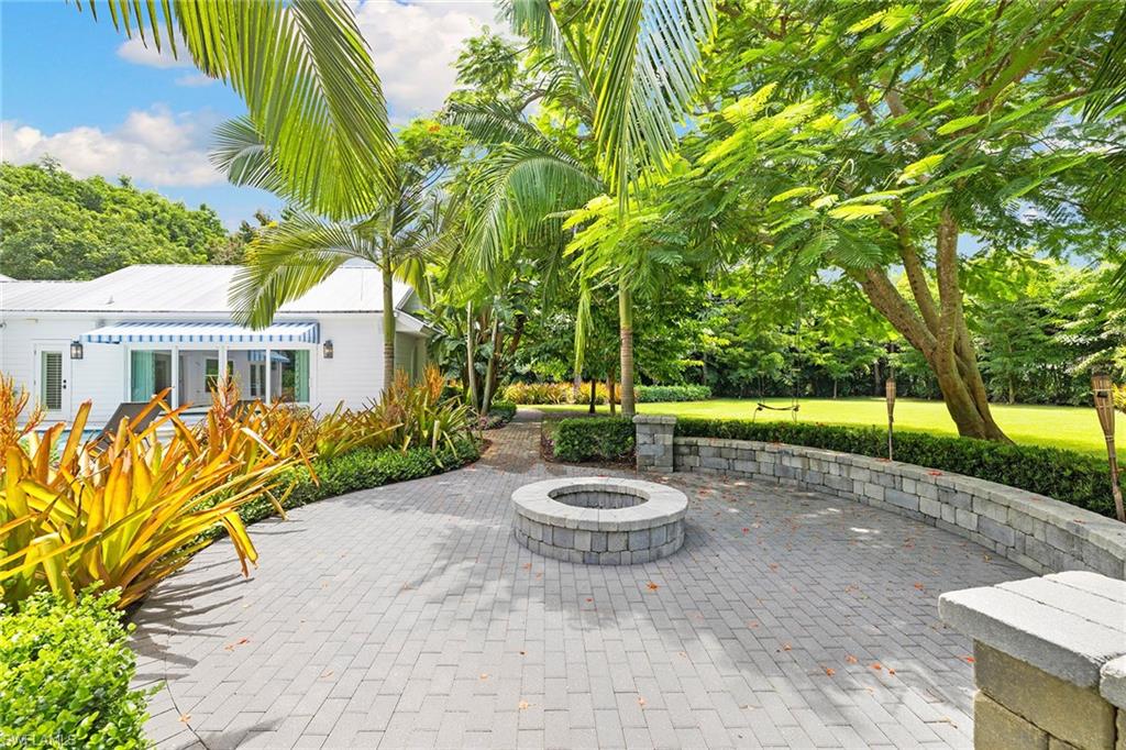 PINE RIDGE - Residential