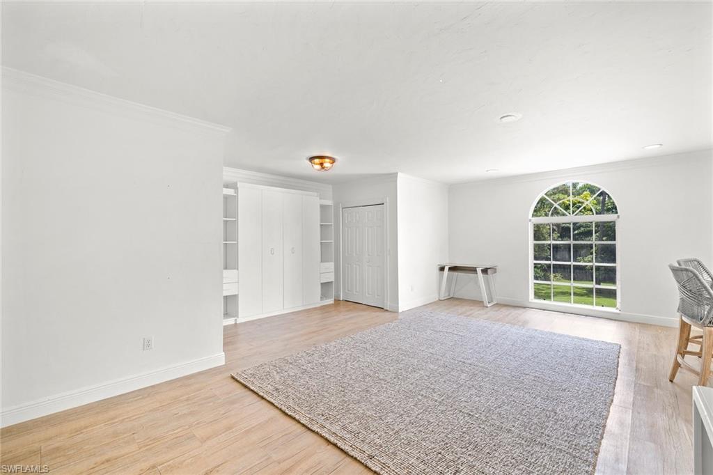 PINE RIDGE - Residential