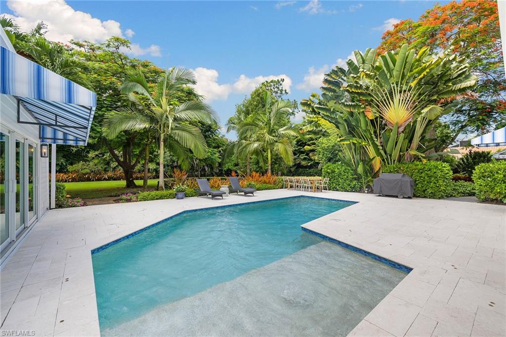 PINE RIDGE - Residential