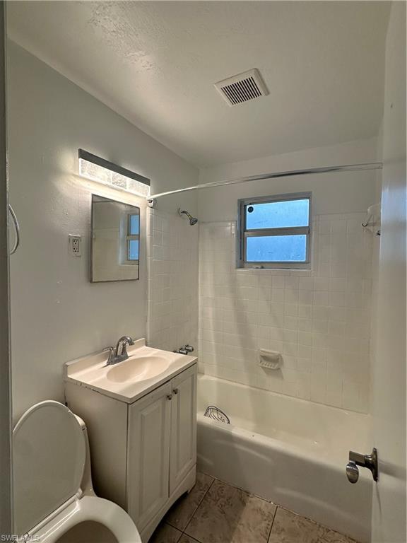 BROOKHILL - Residential Lease