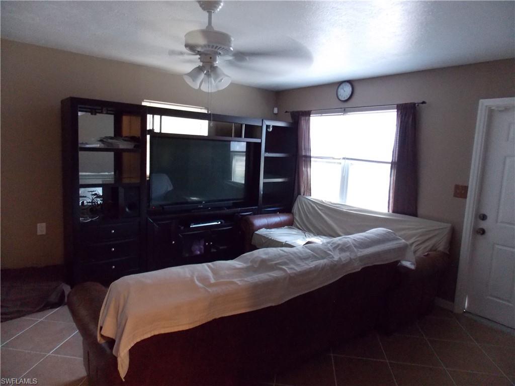 TROPIC ISLES - Residential