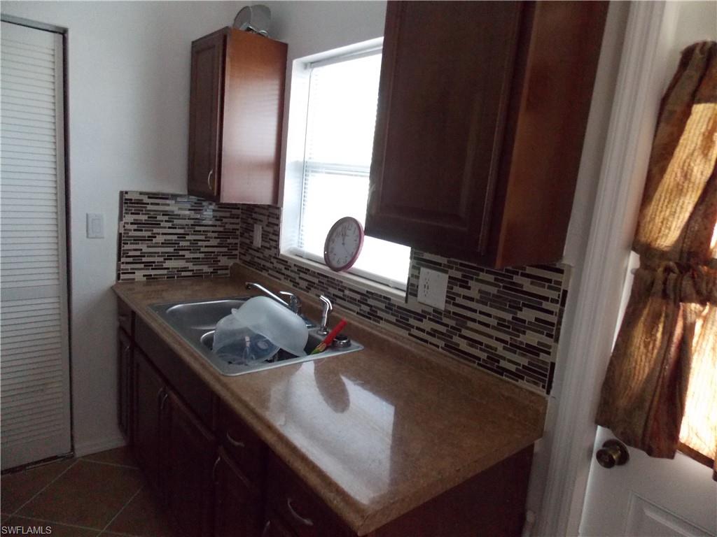 TROPIC ISLES - Residential