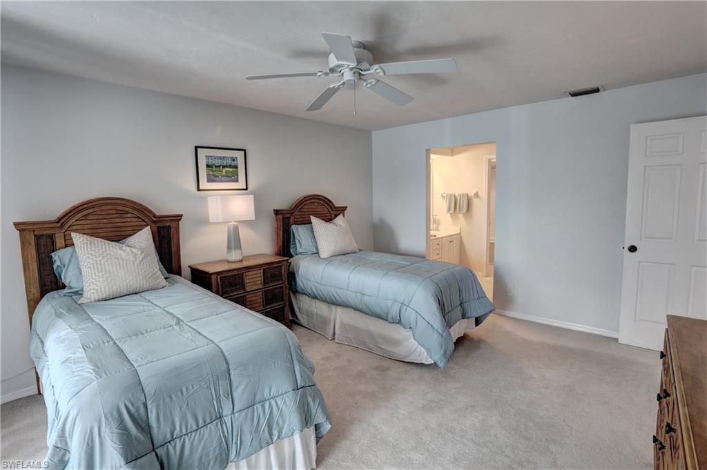 COURTSIDE COMMONS - Residential