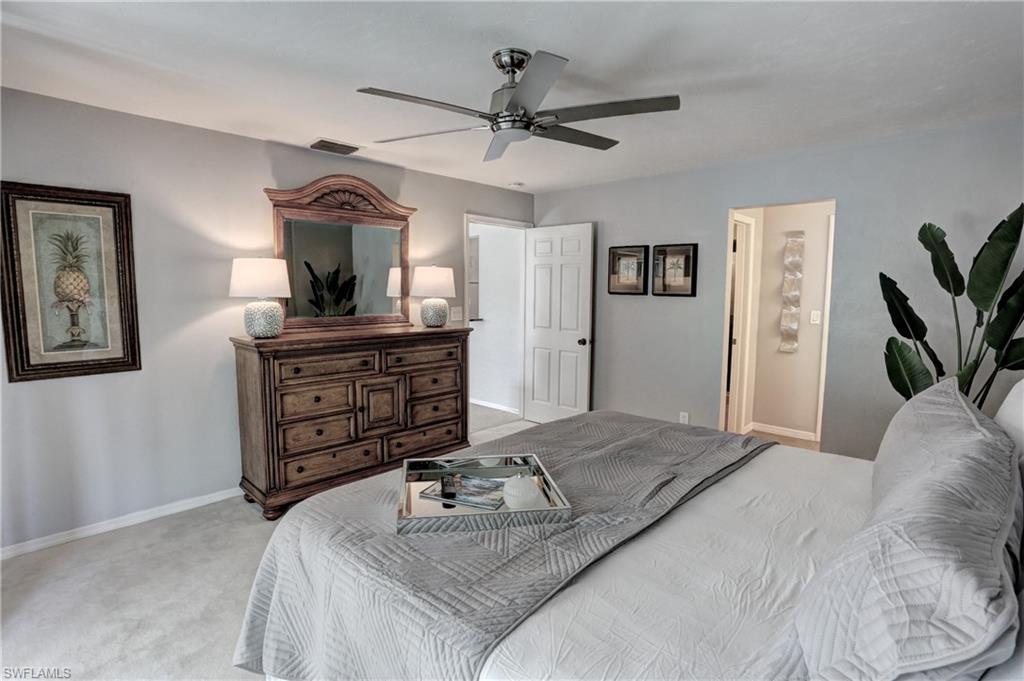 COURTSIDE COMMONS - Residential