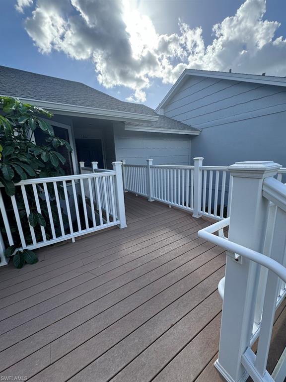 COURTSIDE COMMONS - Residential