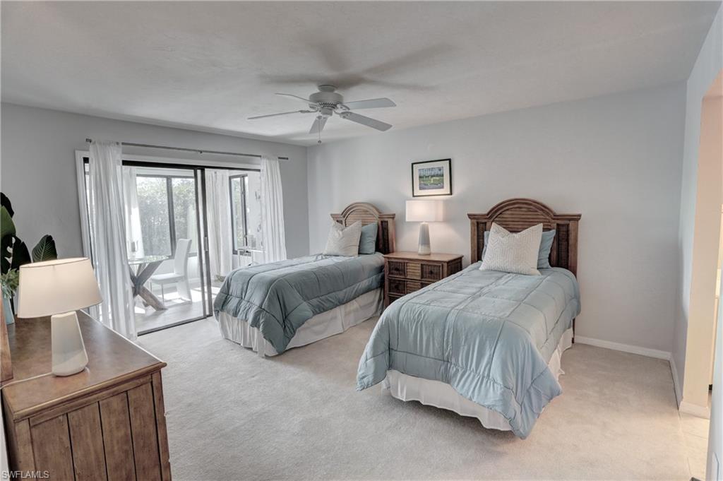 COURTSIDE COMMONS - Residential