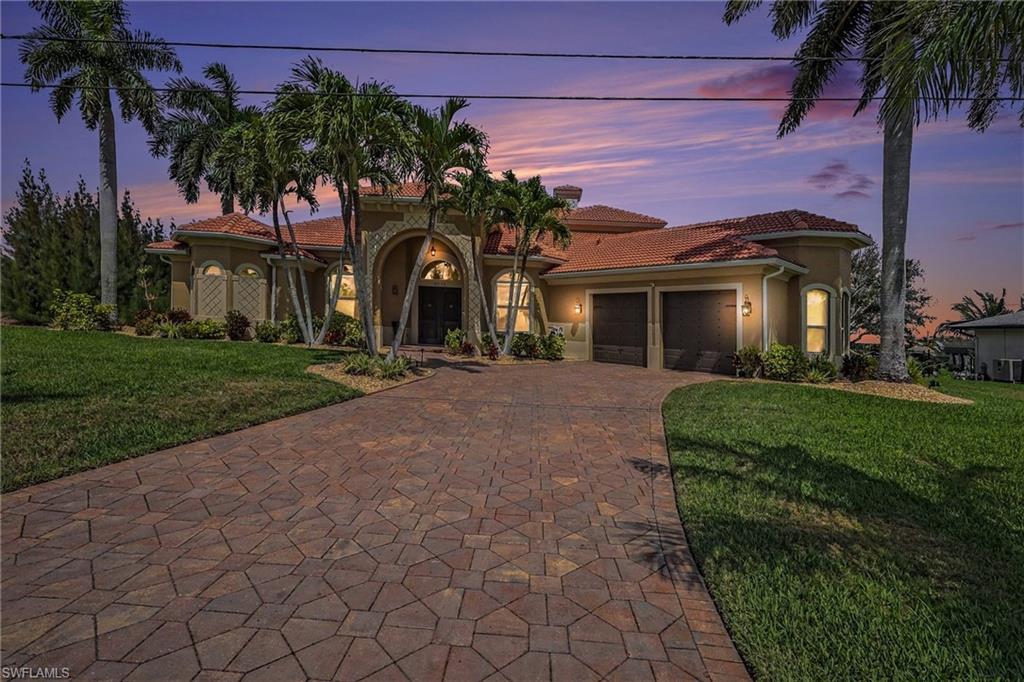 CAPE CORAL - Residential