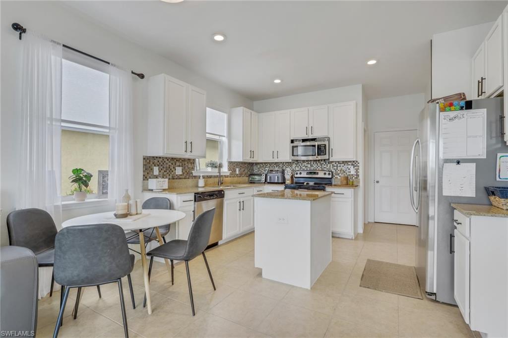 VALENCIA COUNTRY CLUB - Residential