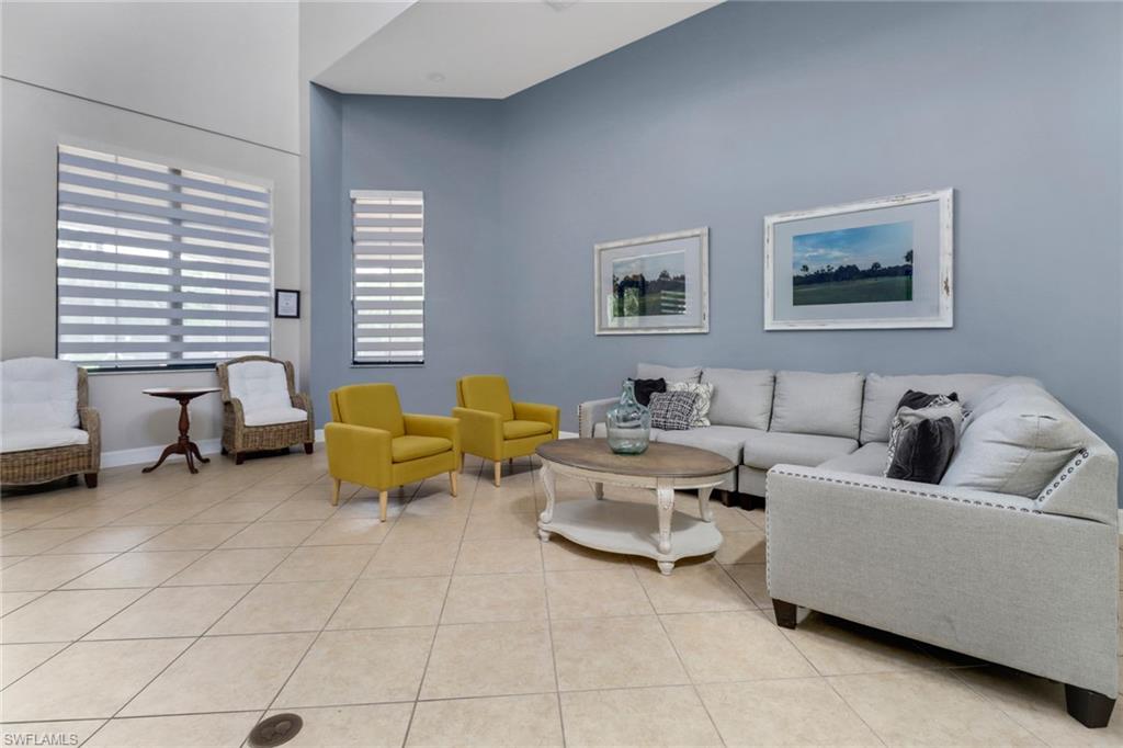 VALENCIA COUNTRY CLUB - Residential