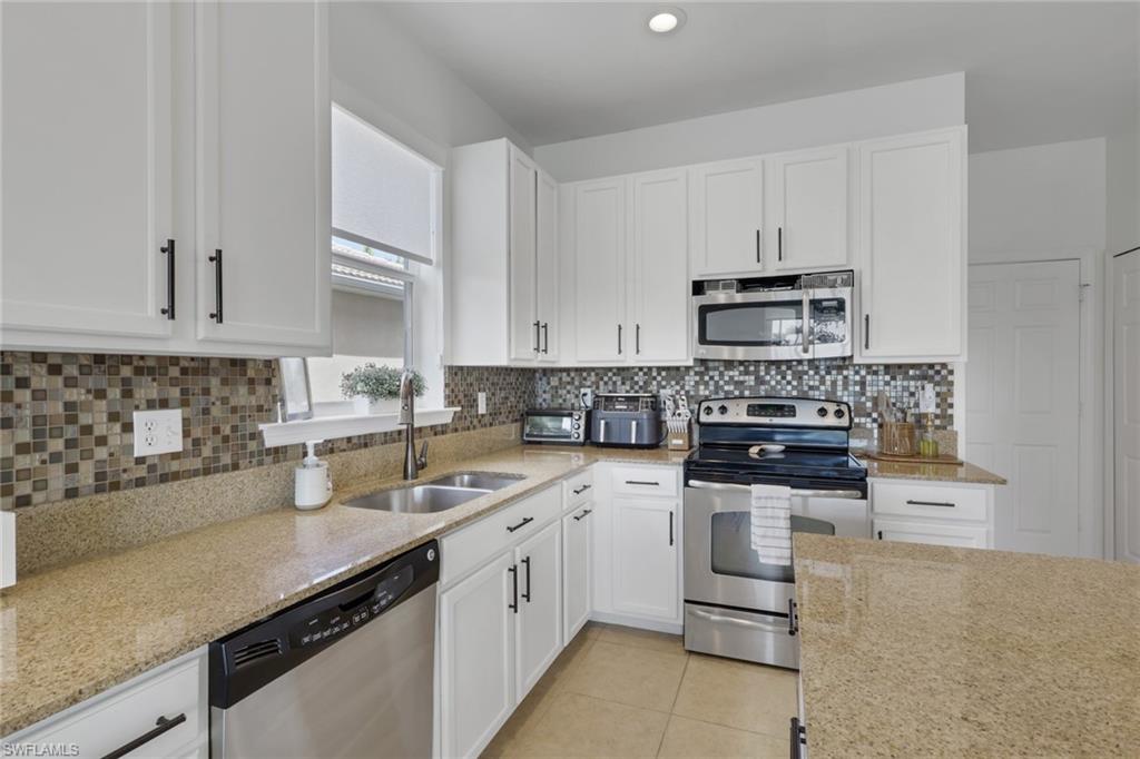 VALENCIA COUNTRY CLUB - Residential