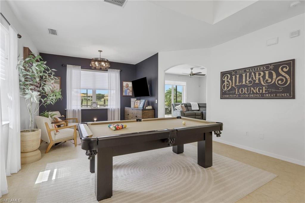 VALENCIA COUNTRY CLUB - Residential