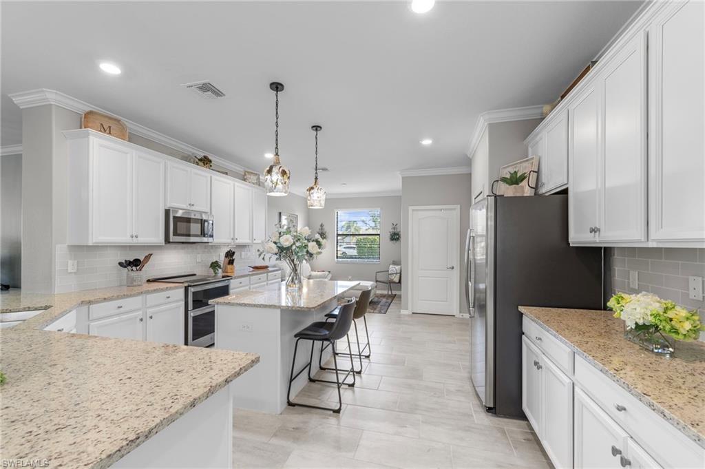 19780 Beverly Park RD