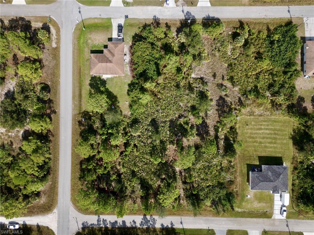 LEHIGH ACRES - Land