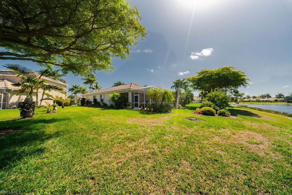 REFLECTION LAKES OF NAPLES - Residential