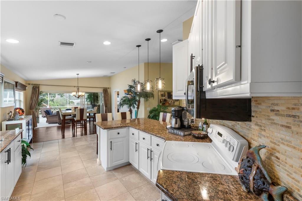 VILLAGE WALK OF BONITA SPRINGS - Residential