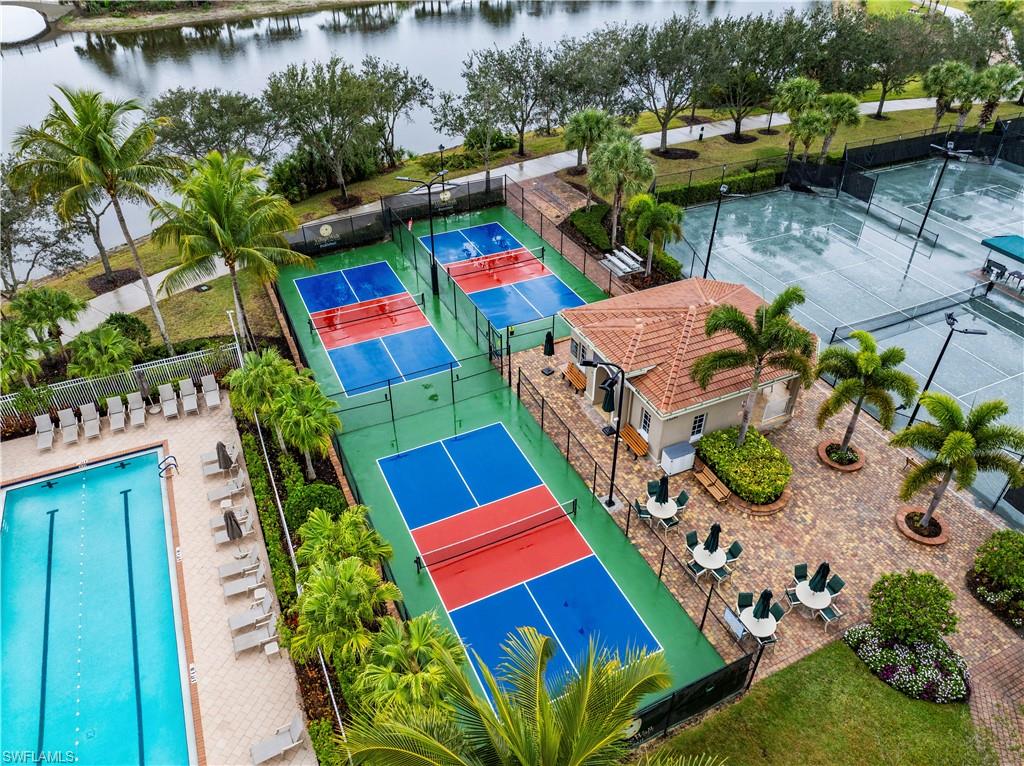 VILLAGE WALK OF BONITA SPRINGS - Residential