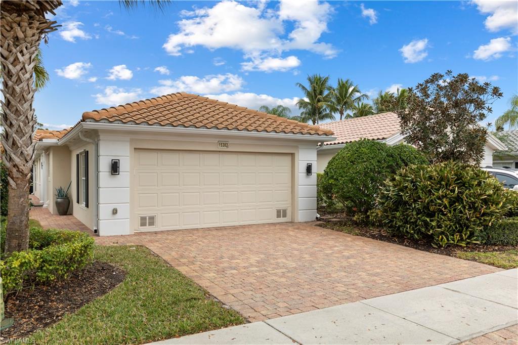 VILLAGE WALK OF BONITA SPRINGS - Residential