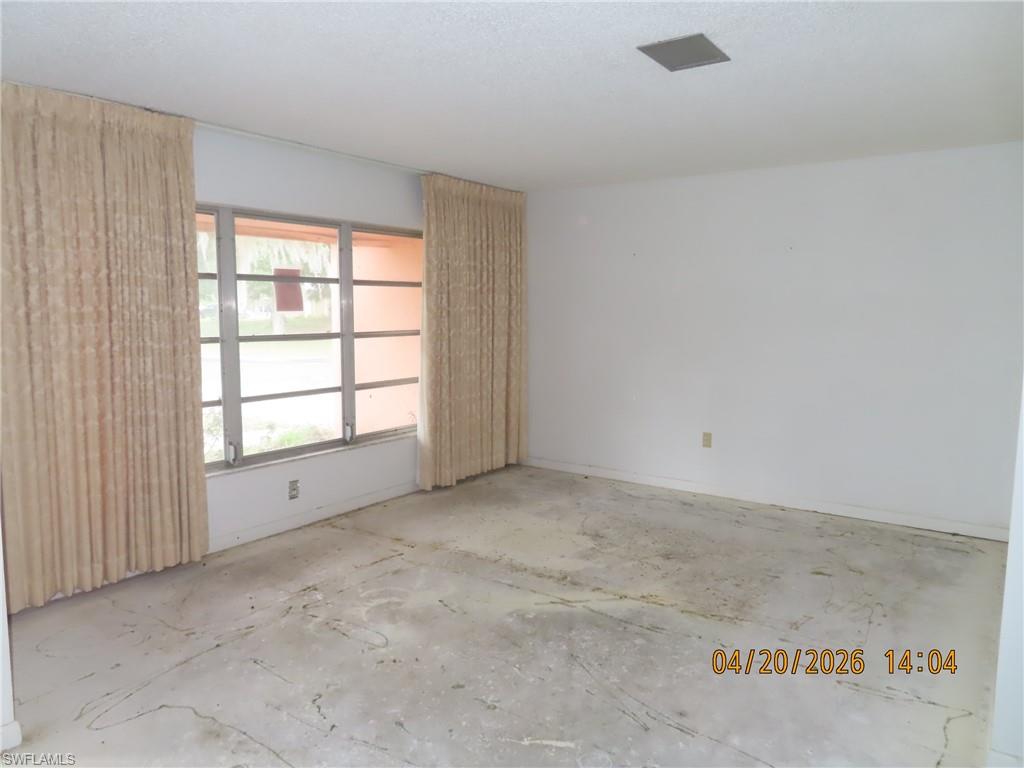 SPRING LAKES - Residential