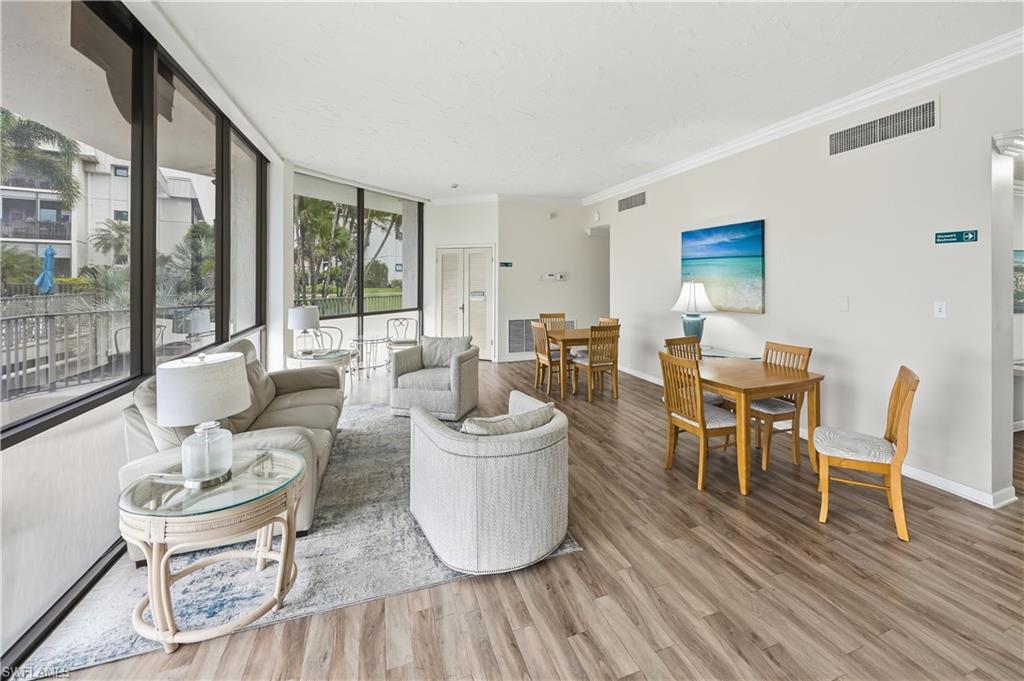 HIDDEN LAKE VILLAS - Residential