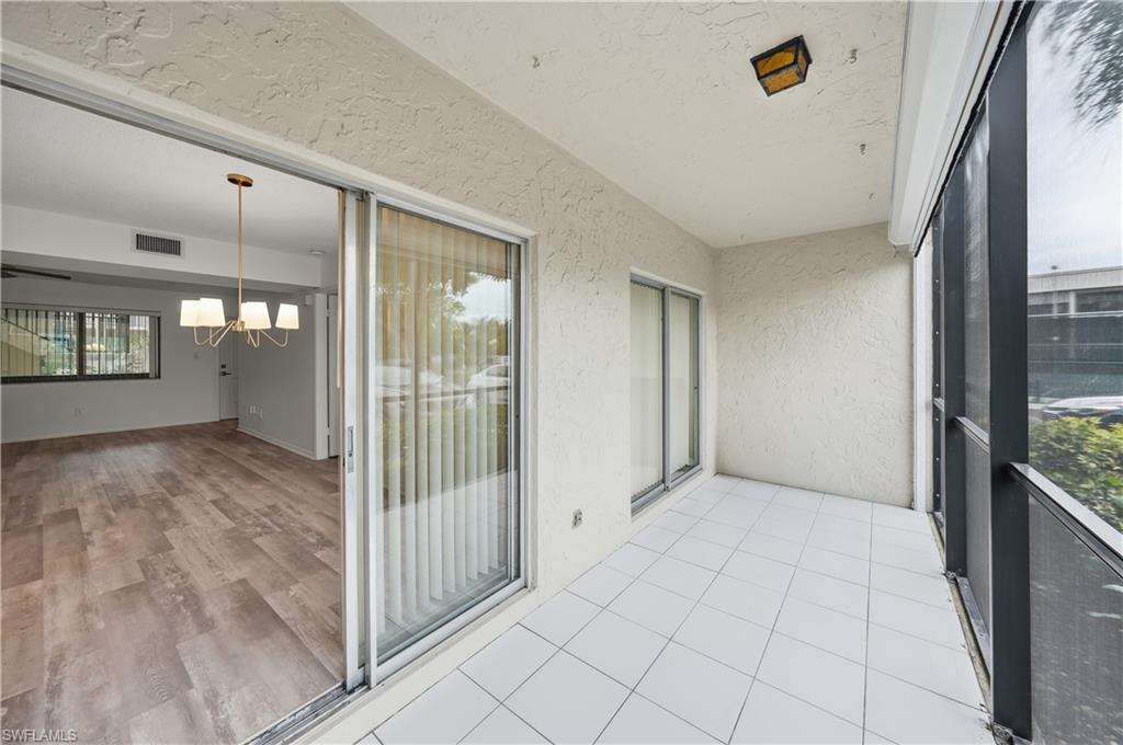 HIDDEN LAKE VILLAS - Residential