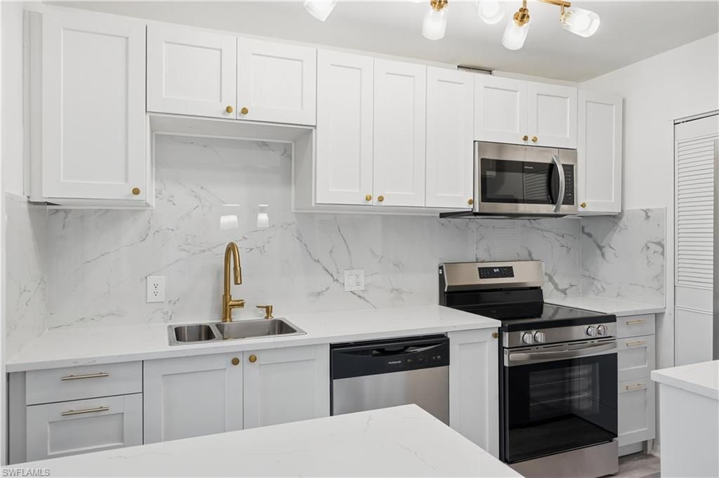 Photo of 788 Park Shore DR #A11, NAPLES, FL 34103 (MLS # 226012120)