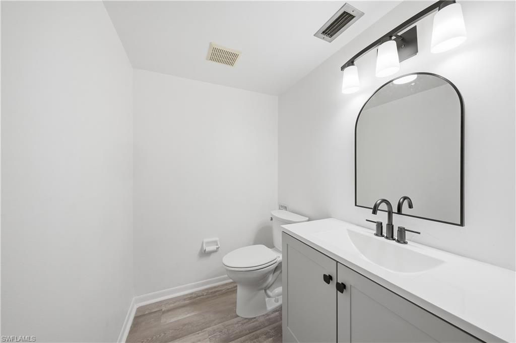 HIDDEN LAKE VILLAS - Residential