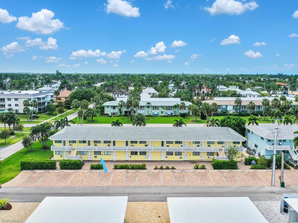 BONAIRE CLUB - Residential Lease