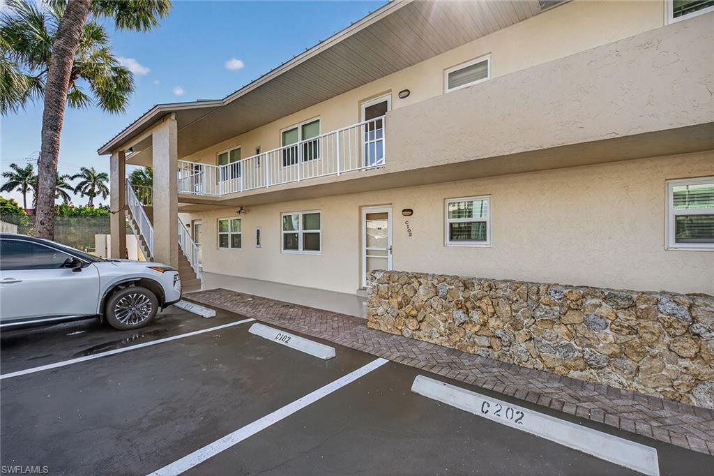 BEACH VIEW - Residential