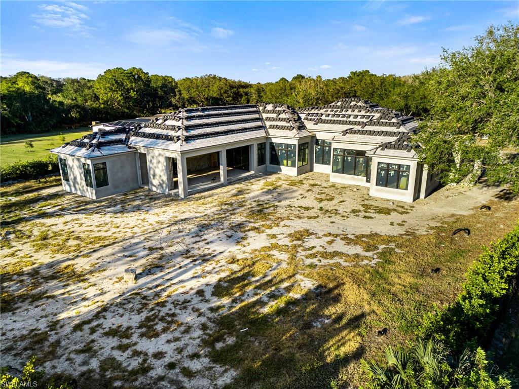 208 Hickory RD