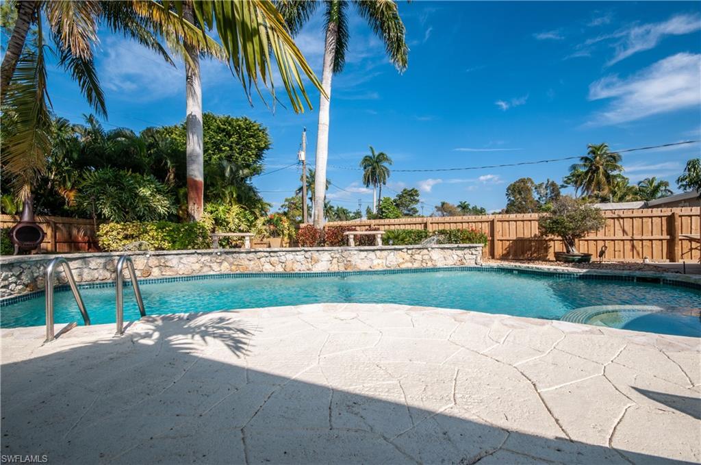 LAKEWOOD PARK - Residential