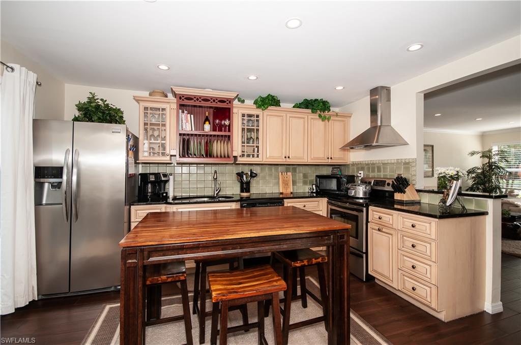 LAKEWOOD PARK - Residential