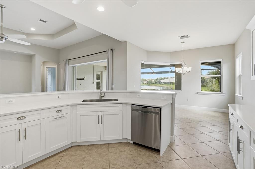 EMERSON SQUARE - Residential